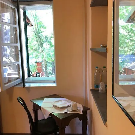 Hotel Colonia Arnaldi Uscio